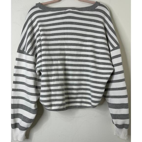 XL Anthropologie Daily Practice Grey White Striped Cropped Pullover Sweater Cozy - Picture 7 of 7